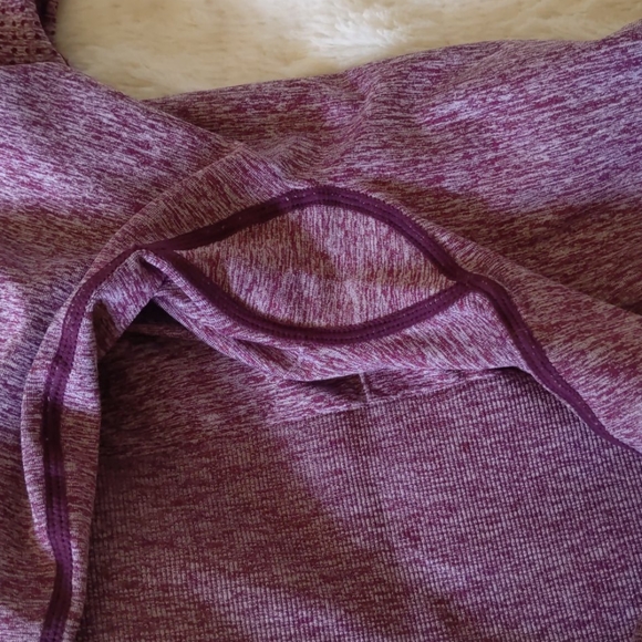 **SOLD**Gymshark Vital Seemless Leggings in Purple - Picture 3 of 3